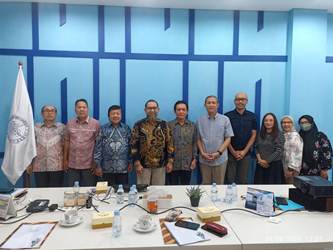 KETUA UMUM ASOHI HADIRI RUPS PT GALLUS INDONESIA UTAMA